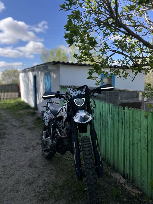 Продам эндуро X-Treme 250 куб