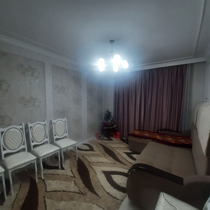 Продам квартиру республика