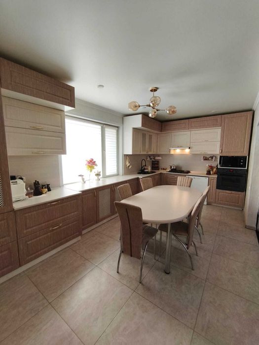 кирпичный Дом 2008г Северо-Запад 139м2 8,4сотки