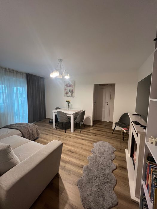 Apartament 2 camere transformat in 3, mobilat, utilat. Craiovita