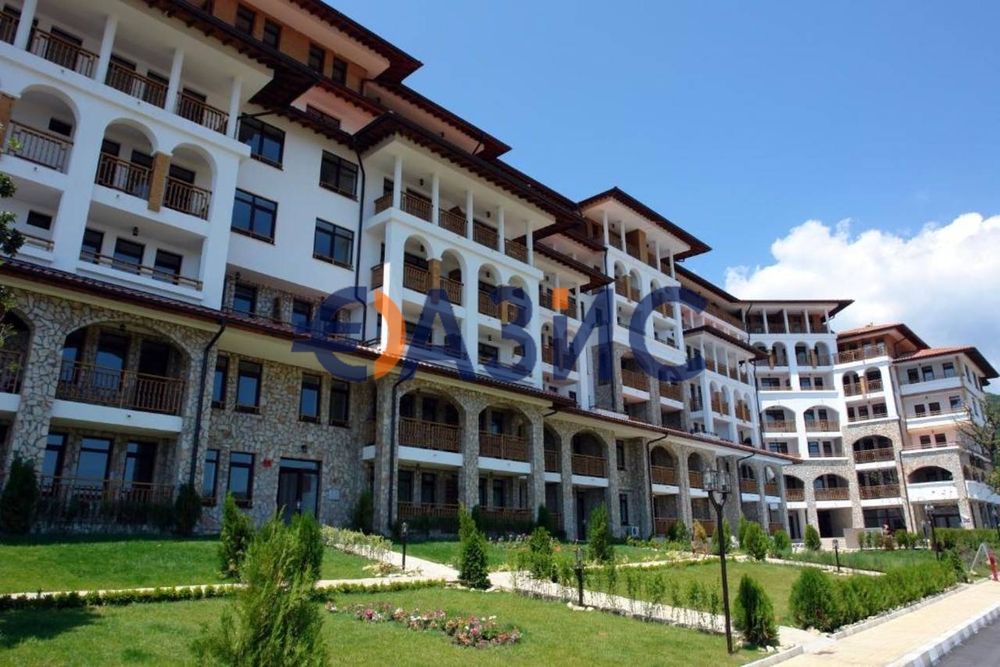 Продава се Двустаен апартамент в Свети Влас - 70 кв.м за 836 €/кв.м - Снимка #10