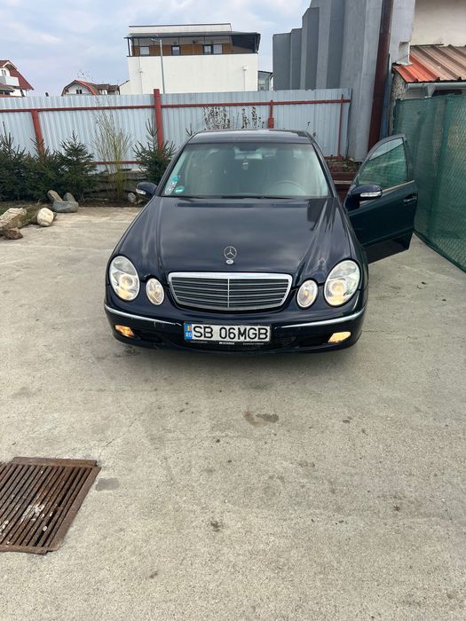 Mercedes E class w211