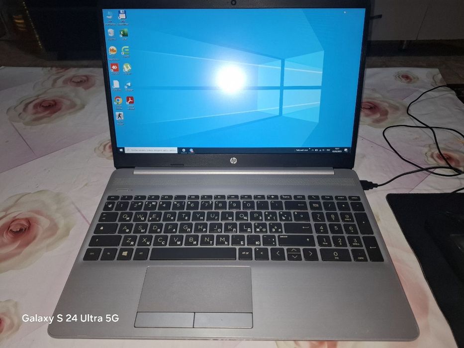 Hp 8ga 256 gb holati a'lo qotmaydi