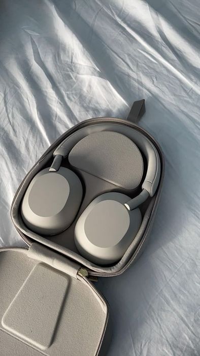 В наличии Sony xm5