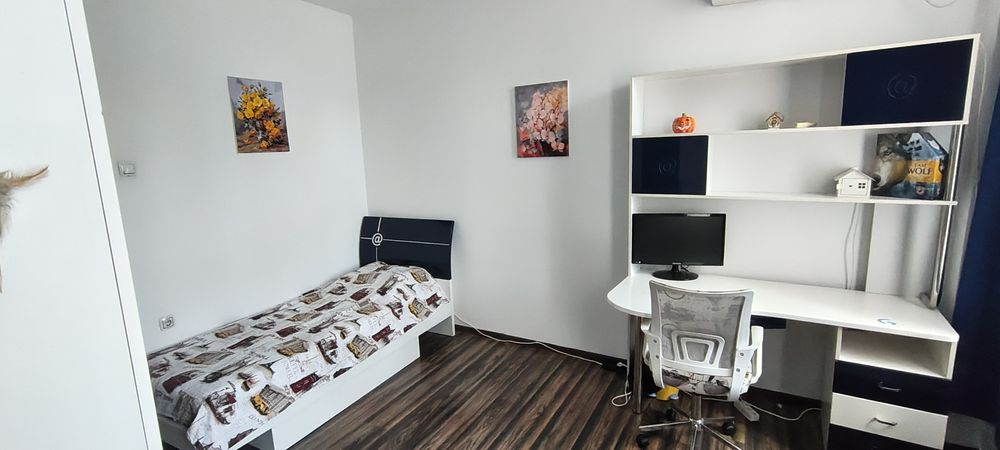 Дава се под наем Тристаен апартамент в Враца, Център - 80 кв.м за 331.5 € - Снимка #2