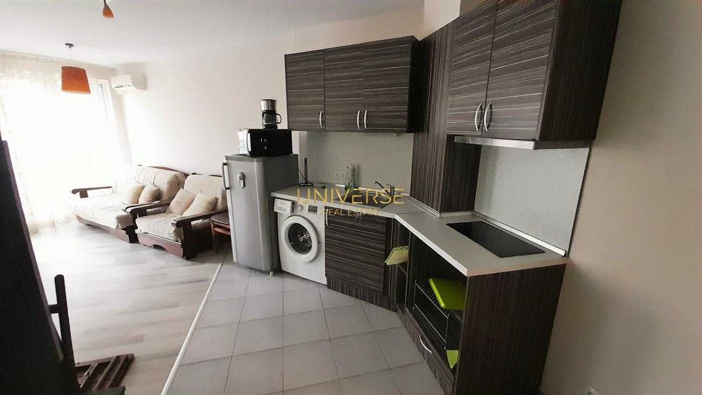 Продава се Двустаен апартамент в к.к. Слънчев бряг - 60 кв.м за 1225 €/кв.м - Снимка #1