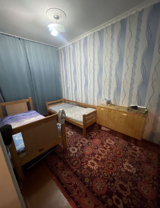 3xonali kvartira Sotiladi remont Yaxshi