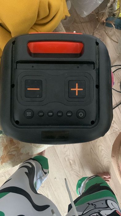 Продам Колонки ARG 120w