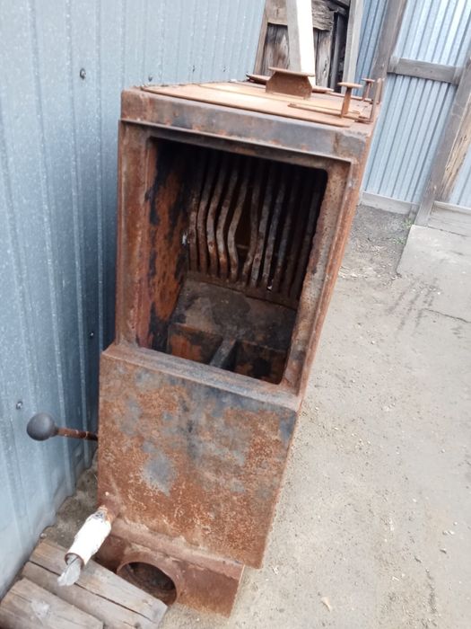 Продам печку в хорошем состояние