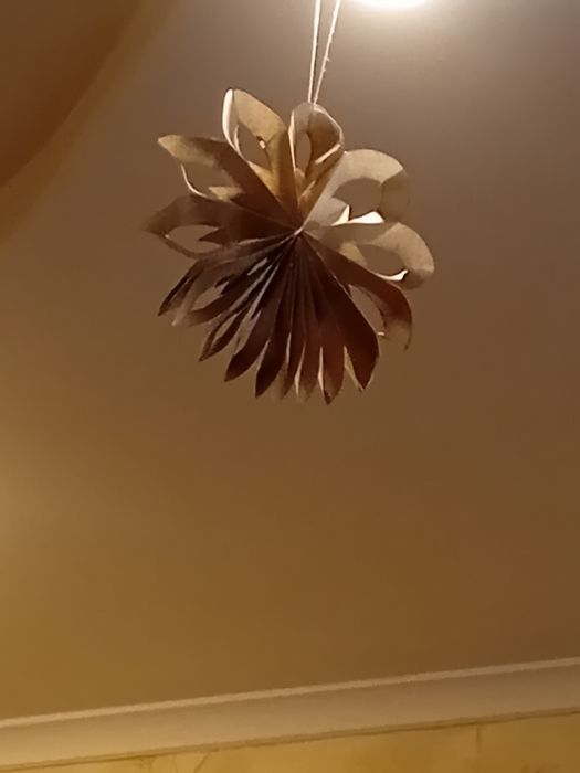 Объёмные снежинки.