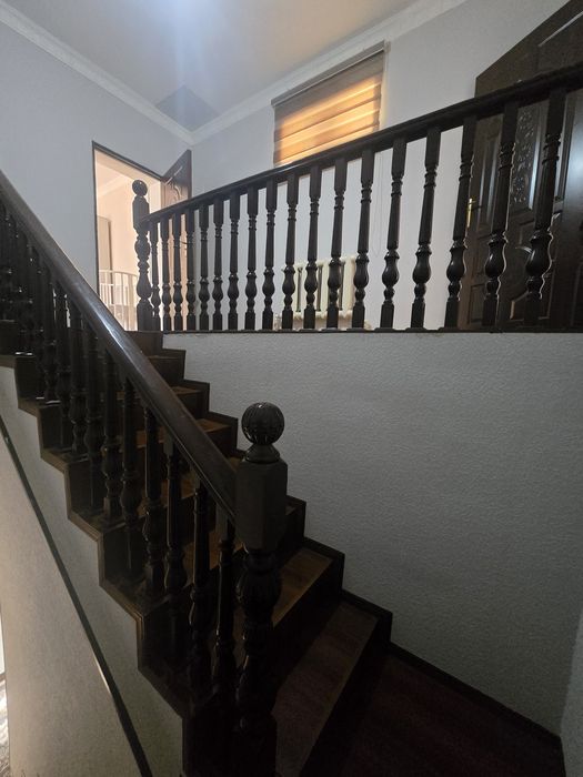 Ховли жой ижарага берилади 2-каватли Уршанч Стадион ёнида