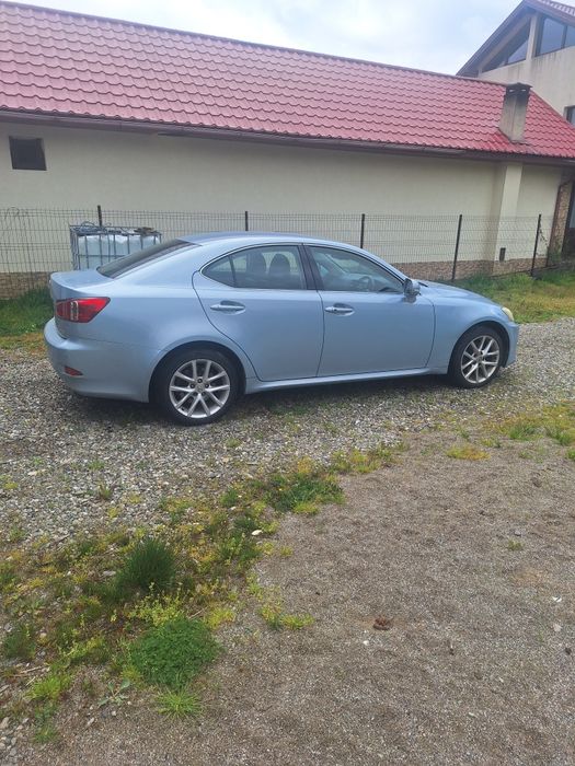 Lexus is 200 diesel Anglia