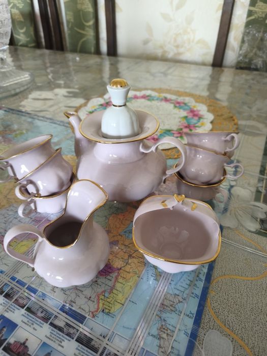 Чайный фарфоровый сервиз