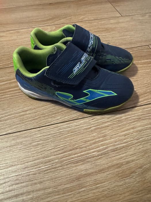 Adidasi Joma marimea 31