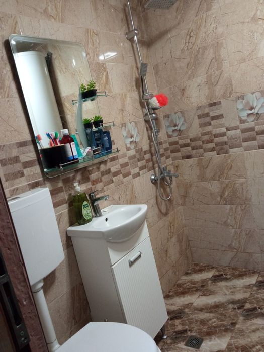 Продава се Двустаен апартамент в Шумен, Еверест - 62 кв.м за 987 €/кв.м - Снимка #9