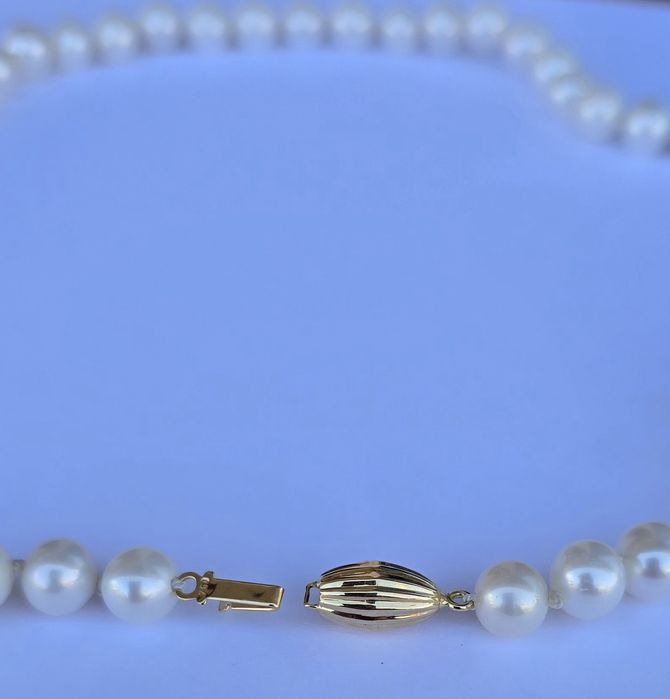 Colier de perle de cultura cu aur galben 18k