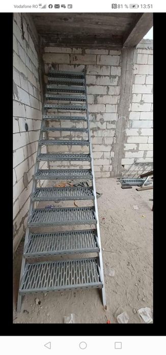 Scara metalica zincata