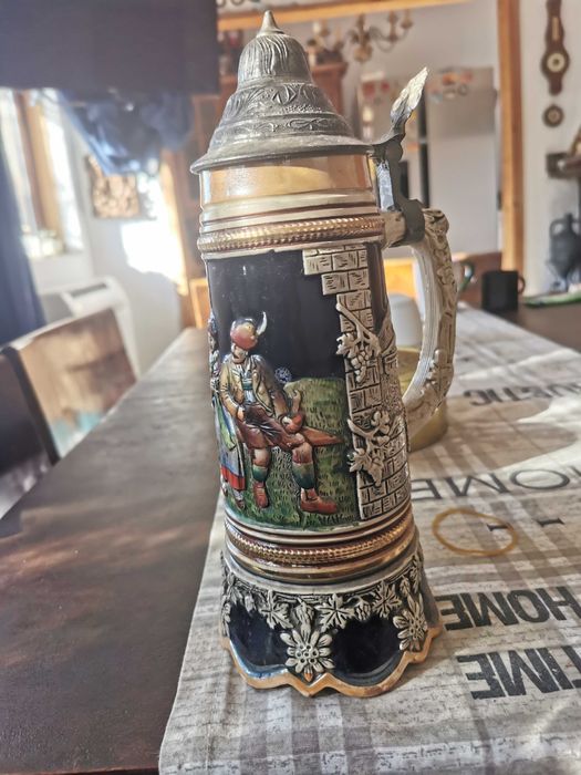 Германия керамична бирена халба с музикален механизъм