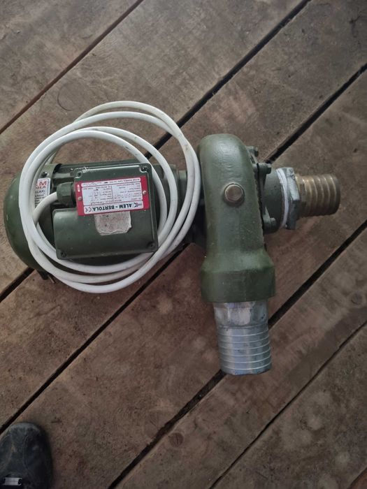 Помпа за течности на ток