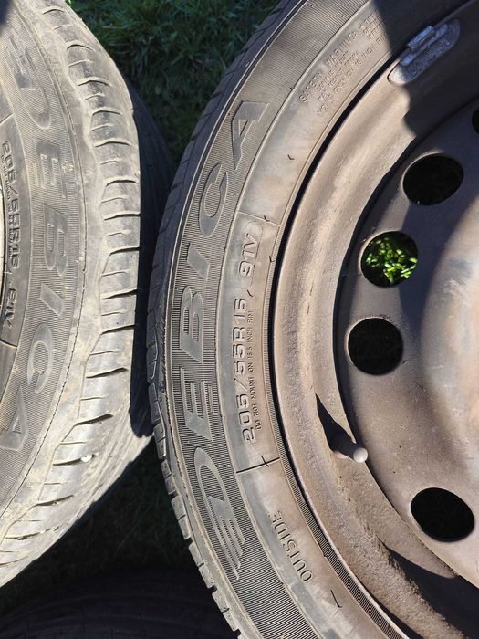 Vand jante din otel R16, in 4 prezoane,  pentru Opel Astra H 2006, echipate cu anvelope Debica Presto de vara