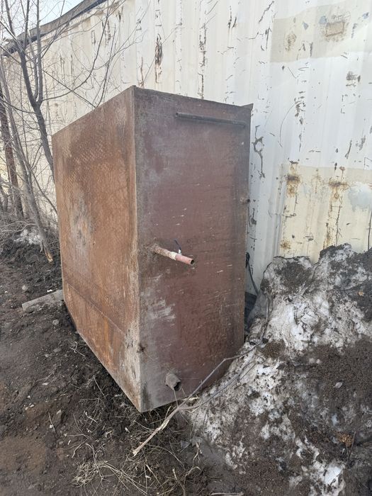 Продам емкость чан