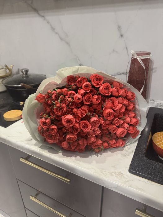 Кустовые розы в большем обьеме