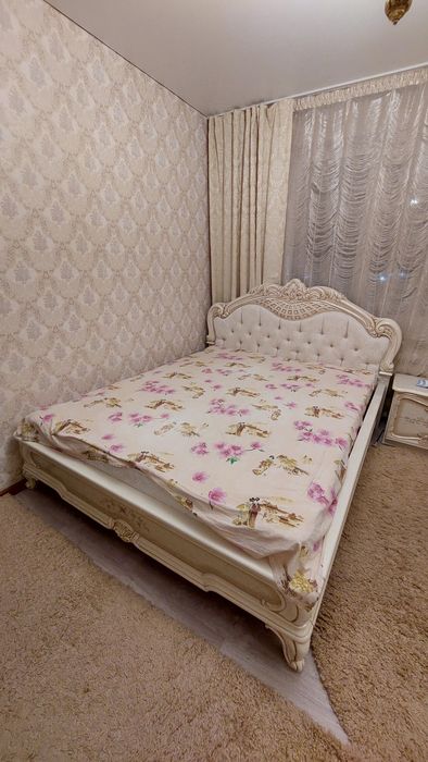 Шкафы, спальный гарнитур, Диван, Стол