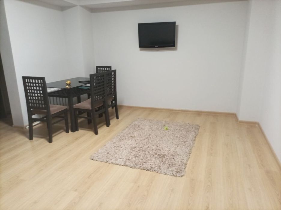 Сдам квартиру в аренду на метро Космонавтов