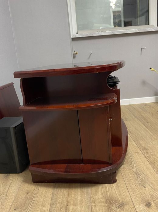 Тумба под домашний кинотеатр