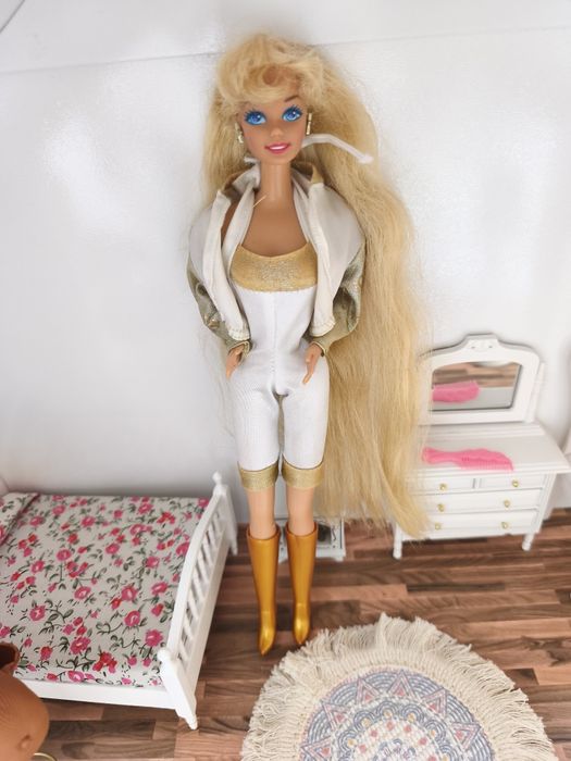 Barbie Hollywood Hair (1992)