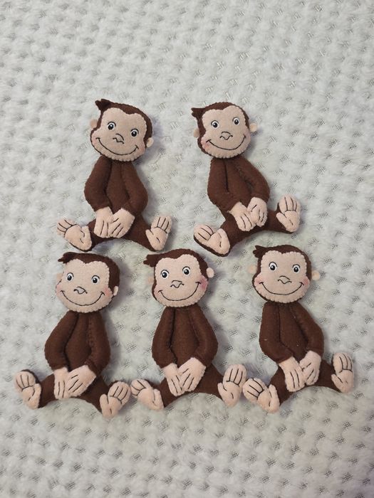 Figurine din fetru pentru lumanari botez, trusouri etc