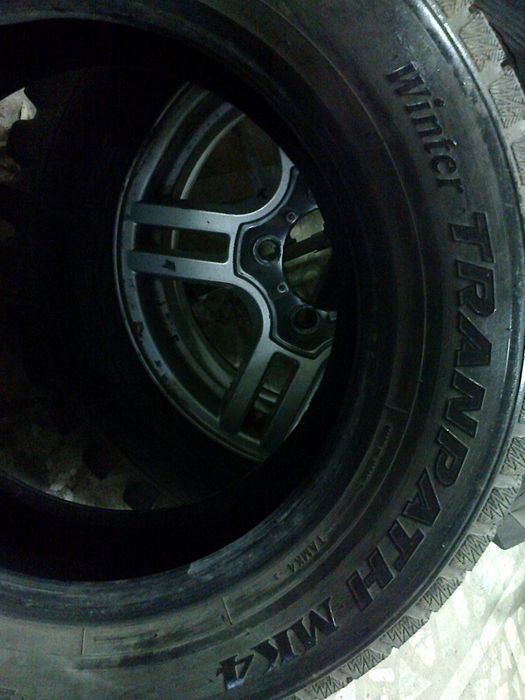 Продам резину Тойо.