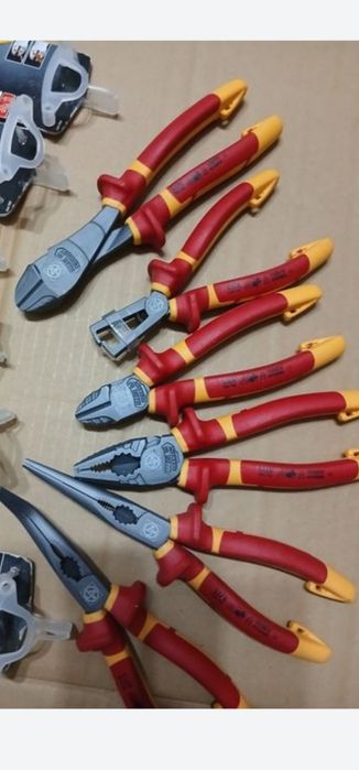 Set profesional VDE Lux Tools Germany