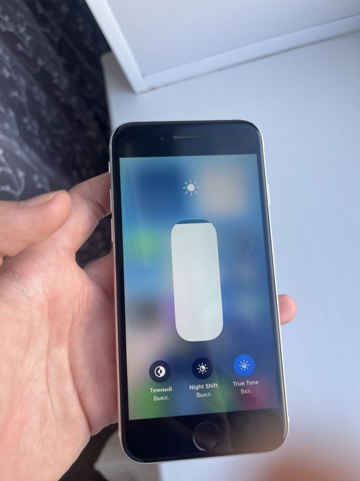 Айфон Се 2020 идеал