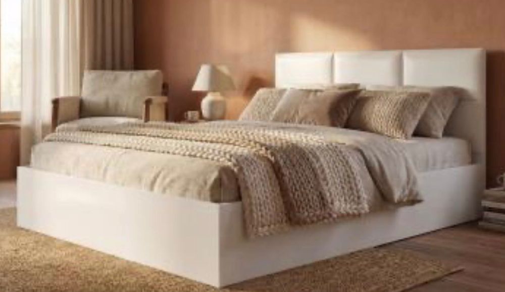 Спалня- с бяла кожа и бял гланц  -140/200 с нов матрак TED silver care + подарък топ матрак