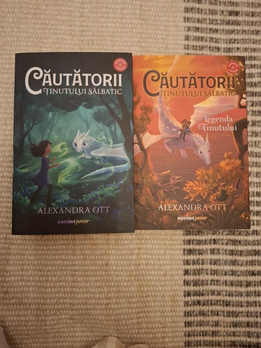 Carti Cautatorii Tinutului Salbatic ( Legenda Tinutului )