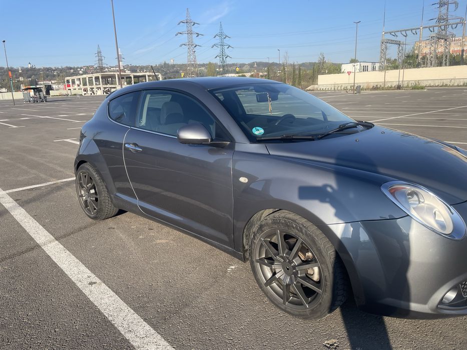 Vand masina Alfa Romeo Mitto