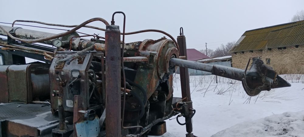 Продам ЗиЛ 131 Буровая Установка