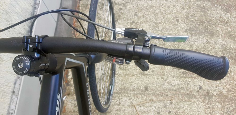 Specialized Sirrus, градски хибрид 1x9 (Deore/Cues), XL