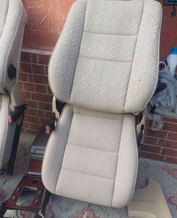 Салон на месрседес w202