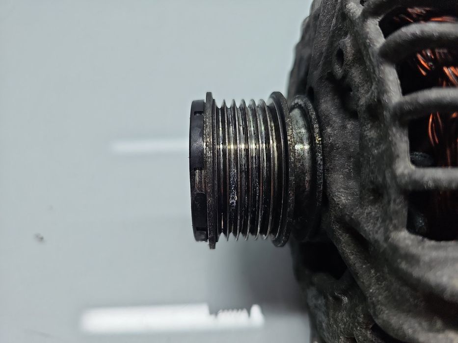 Alternator AUDI A4 (8K2, B8) [Fabr 2008-2015] 04L903017D 2.0 TDI CGLC