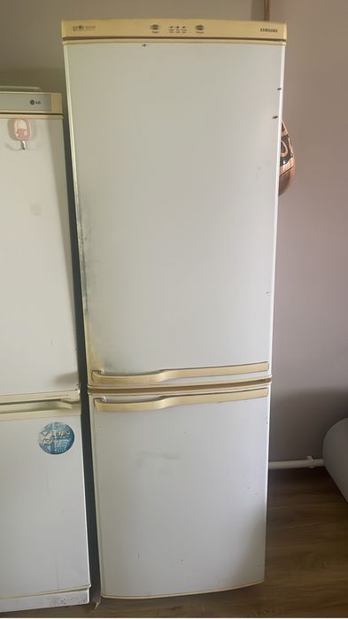 Самсунг холод продам на запчасть