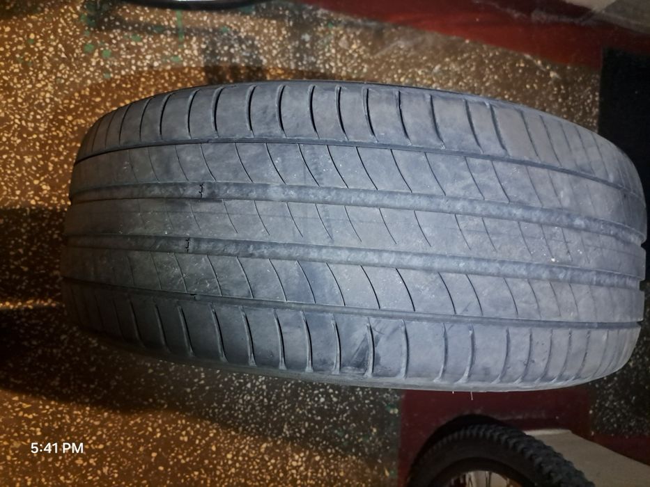 Set 4 anvelope 225/50/18