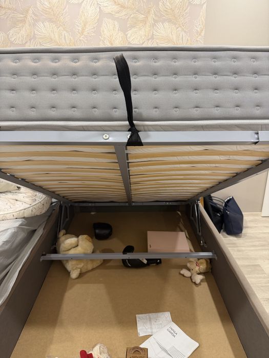 Полуторка кровать для спальни