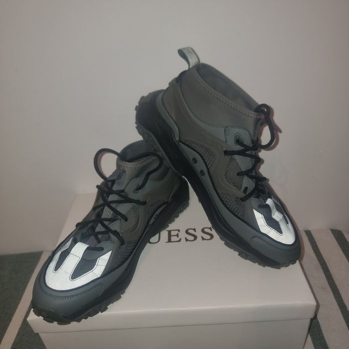 Adidasi HUGO Boss bărbați mărimea 44 – originali