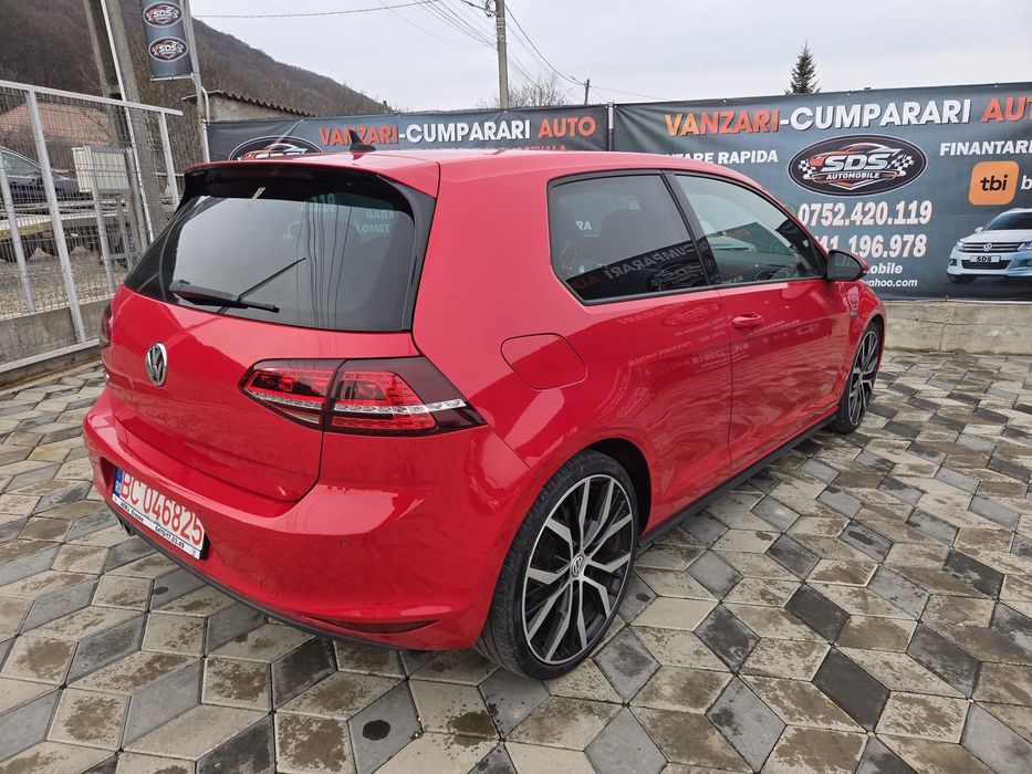 VOLKSWAGEN Golf 2013 — imagine 4