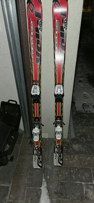 Vând schiuriVölkl Racetiger (junior) și Fischer RX C si volk140CM