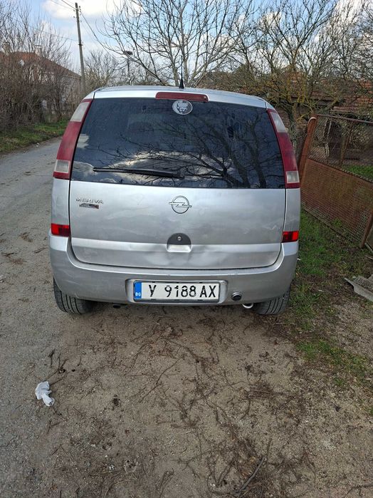 Продавам Opel Meriva 1.4