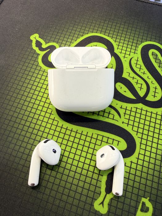Airpods 4 normal