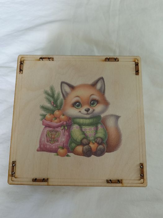 Копилка новая из дерева